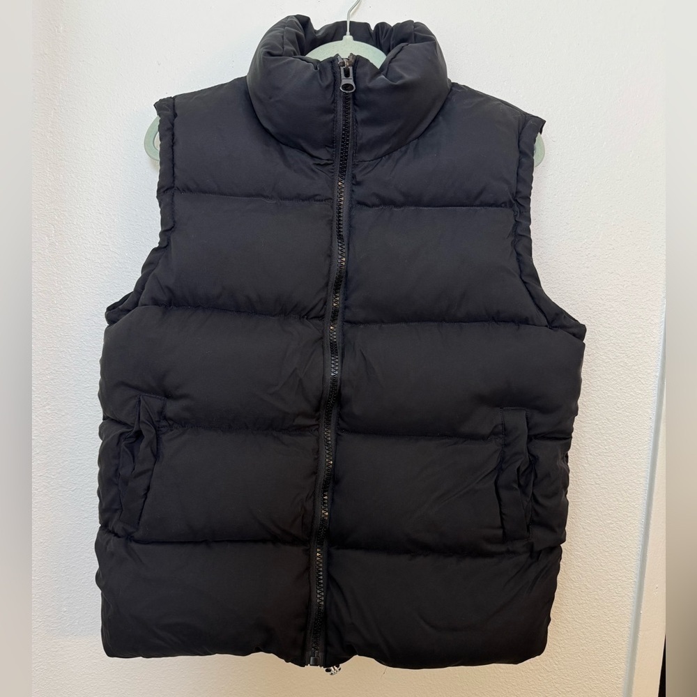 Woman’s Black Puffer Vest Jacket